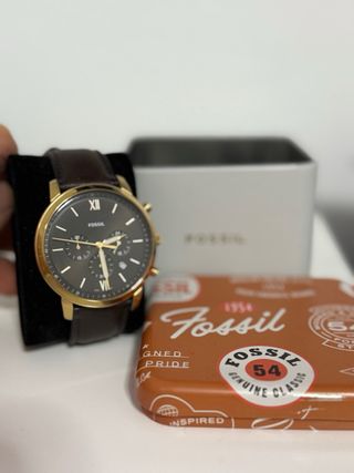 Reloj Fossil marrón y Dorado