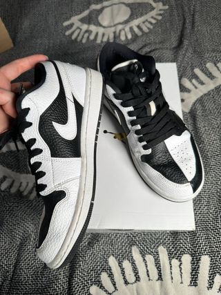 Air Jordan 1 Low SE Blanco Negro Talla 42