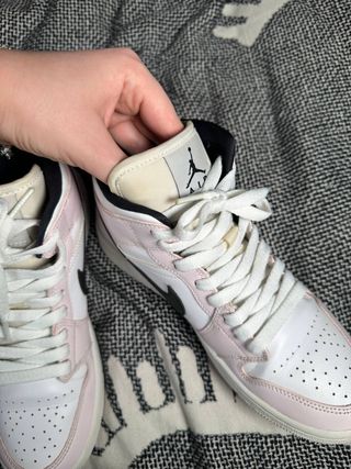 Air Jordan 1 Mid Rosa Blanco Talla 39