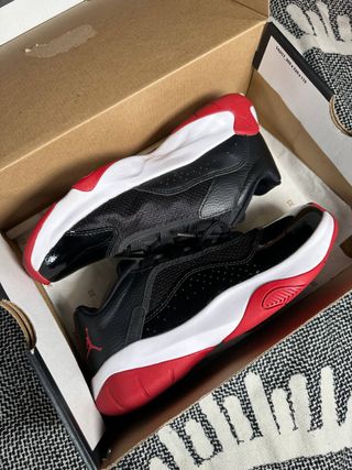 Air Jordan 11 GS Negro Rojo Blanco Talla 39