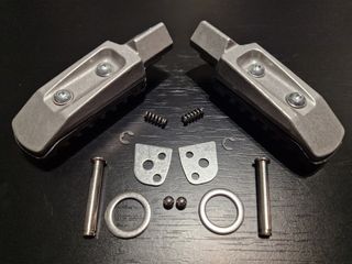 Pedais traseiros Kawasaki