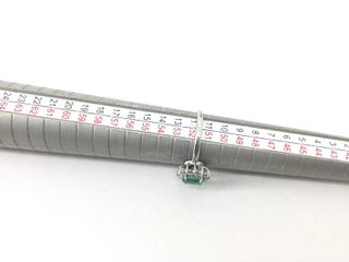 anillo oro 18k con piedra con diamante