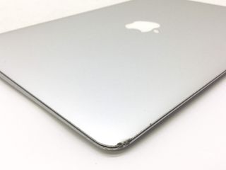 portatil apple apple macbook air core i5 1.8 13 (2017) (a1466)