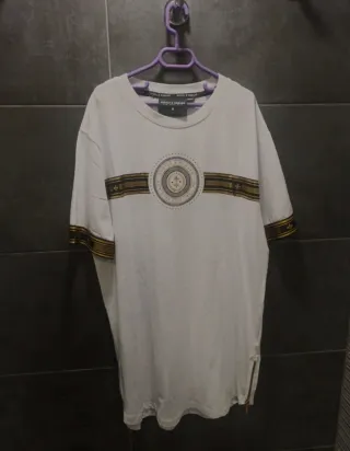 Camiseta Supply & Demand Blanca Talla M, nueva