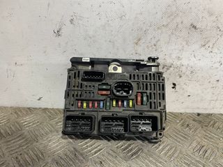 CAJA RELES / FUSIBLES CITROEN C4 BERLINA