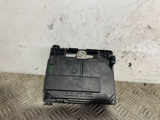 CAJA RELES / FUSIBLES CITROEN C4 BERLINA