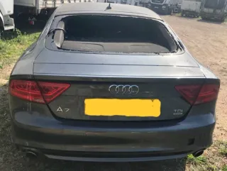 Portón trasero Audi A7 2015