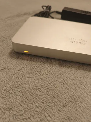 Cisco Meraki MX67-HW – Seguridad avanzada
