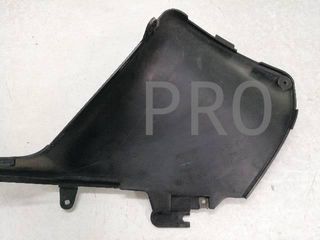 Tapa Posapie Izq. Yamaha T-MAX