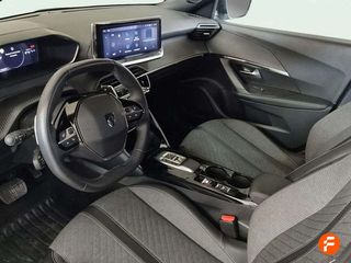 Peugeot 2008 Allure Puretech 130 S&S EAT8