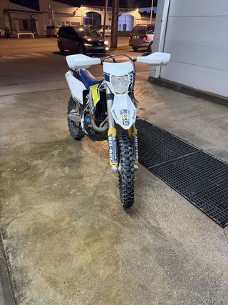 Husqvarna 450 4T Moto