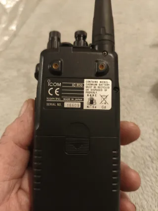 ICOM IC-R10 scanner portátil casi sin uso