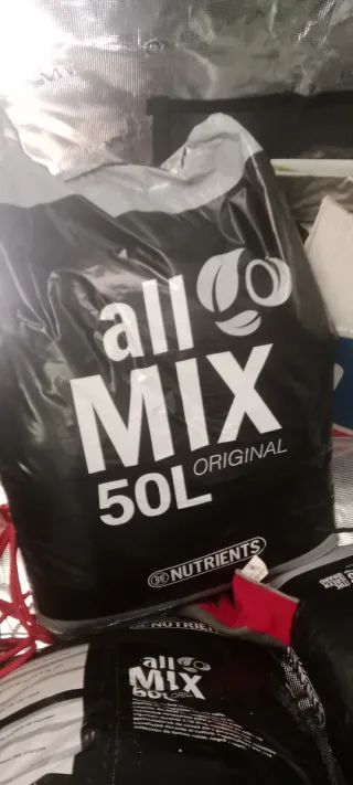 Armadio per coltivazione interna in tessuto