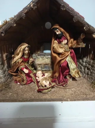 Pesebre Nacimiento Belén y jarrones