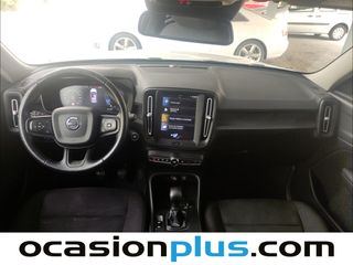 Volvo XC40 T3 115 kW (156 CV)