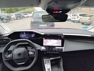 Peugeot 308  5P  Hybrid 180 eEAT8 Allure