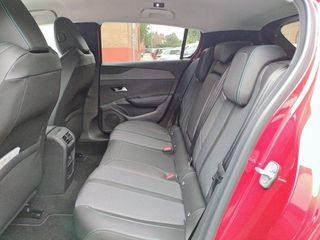 Peugeot 308  5P  Hybrid 180 eEAT8 Allure
