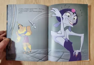 Clásico cuento Disney, El Emperador y sus locuras.