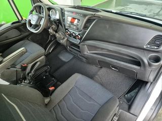 IVECO DAILY 2.3 D 140 CV DOBLE CABINA BASCULANTE