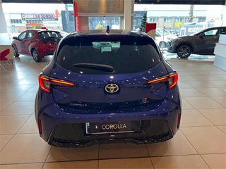 TOYOTA Corolla 140H GR-Sport