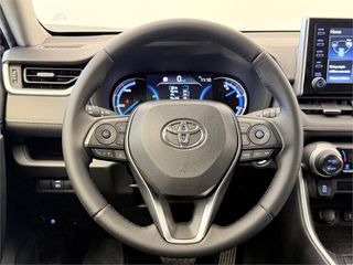 TOYOTA RAV4 5P ADVANCE 220H e-CVT