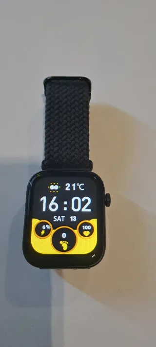 Smartwatch Colmi Preto e Amarelo
