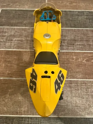 Yamaha YZR M1 Moto Replica