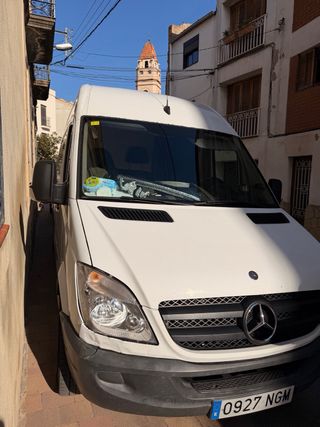 Mercedes-Benz Sprinter 2012