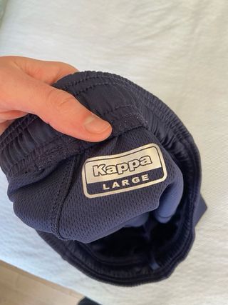 Pantalón deportivo Kappa azul y dorado