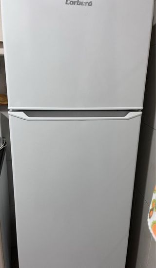 Nevera Corberó blanca