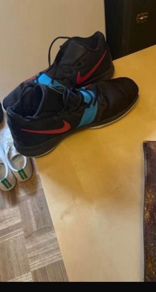 Zapatillas Jordan y Nike precio desde 20& hasta45€