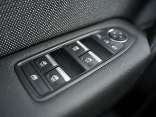 Renault Captur techno Eco-G 100cv (74 kW)