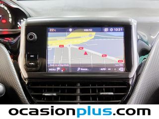 Peugeot 2008 BlueHDi 100 S&S Allure 73 kW (100 CV)