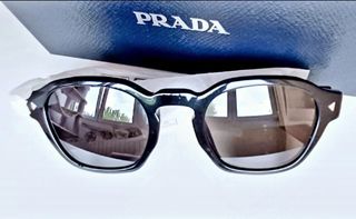 Gafas de Sol Prada Negras y recambio