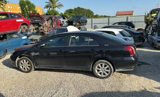 Faro toyota upm60gf20 avensis berlina (t25) 463132