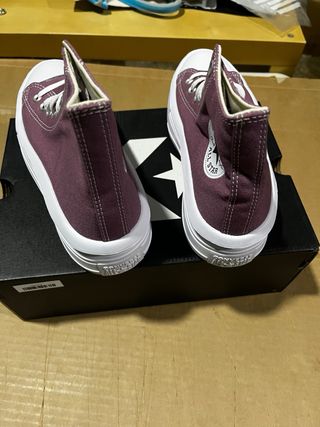 Converse CTAS Move Hi Morado/Blanco Talla 38