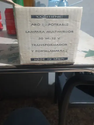 Caja Aro Empotrable Lámpara Multimirror 50W