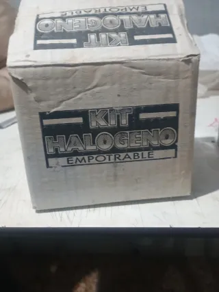 Caja Aro Empotrable Lámpara Multimirror 50W