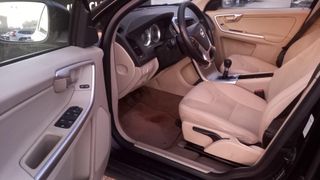 VOLVO XC60 2.0 DRIVe Kinetic