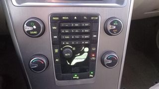 VOLVO XC60 2.0 DRIVe Kinetic