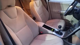 VOLVO XC60 2.0 DRIVe Kinetic