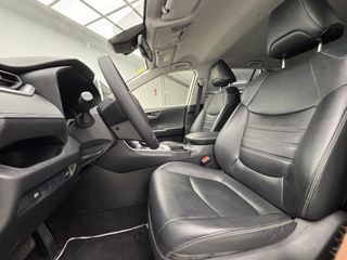 Toyota Rav4 2.5l 220H Advance Plus