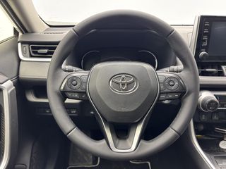 Toyota Rav4 2.5l 220H Advance Plus