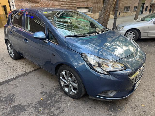 Opel Corsa 1.4 Selective 90 CV
