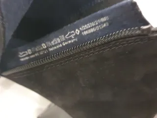 Botines negros piel y antelina cómodos