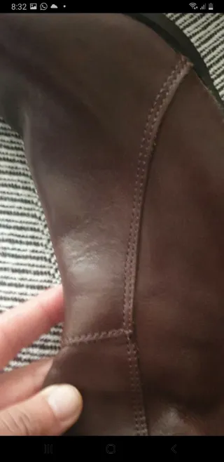 Botas de cuero marrones altas