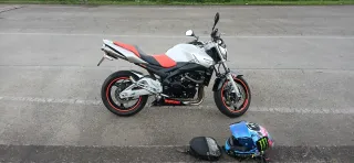 Suzuki GSR 600  impecable