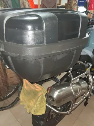 Baúl Givi para moto