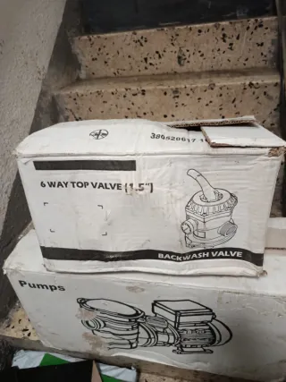 Bomba con filtro para piscina