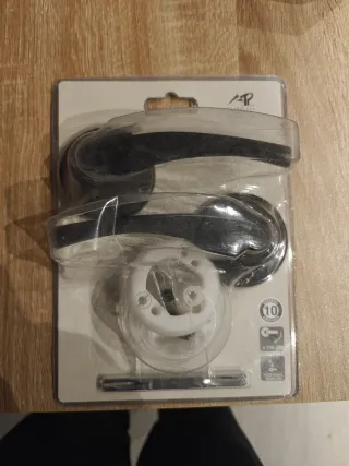 2 Manillas negras para puerta